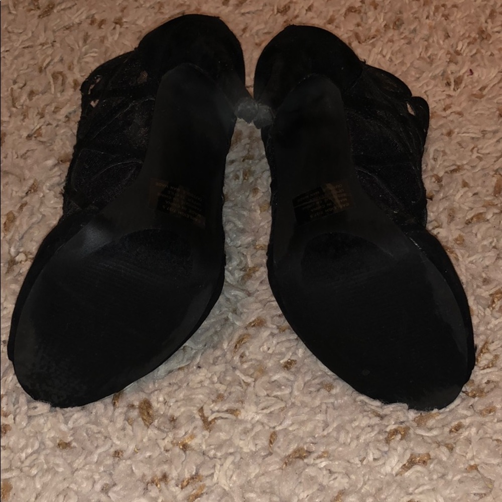Bootie - Picture 4 of 7